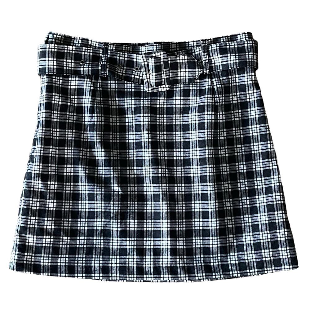 Divided H&M skirt mini plaid black white belted schoolgirl lined preppy size 10